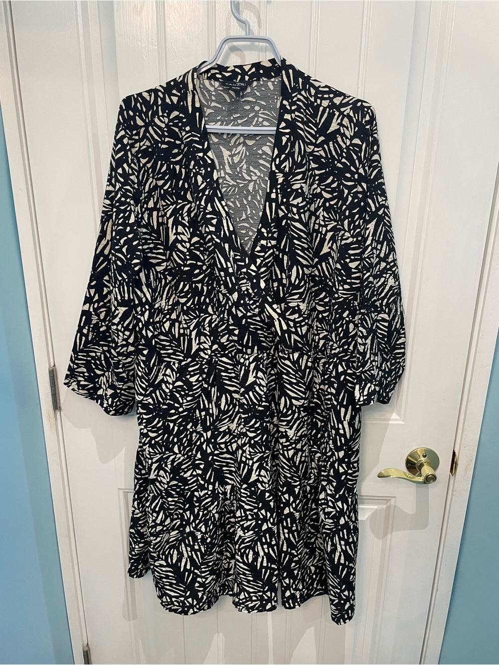 Tahari Black & Cream Abstract Print Wrap Dress